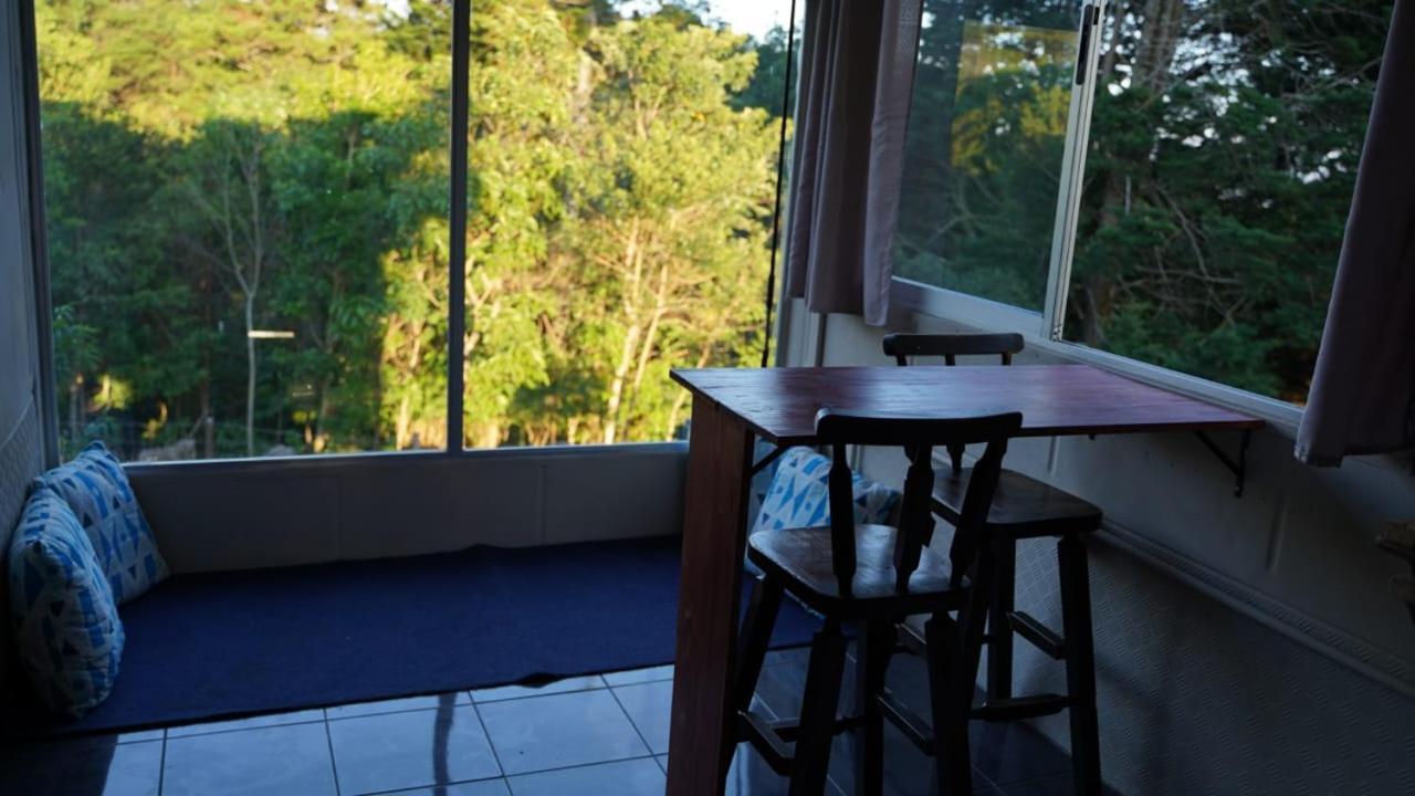 Epimoni Apartment Poas Bagian luar foto