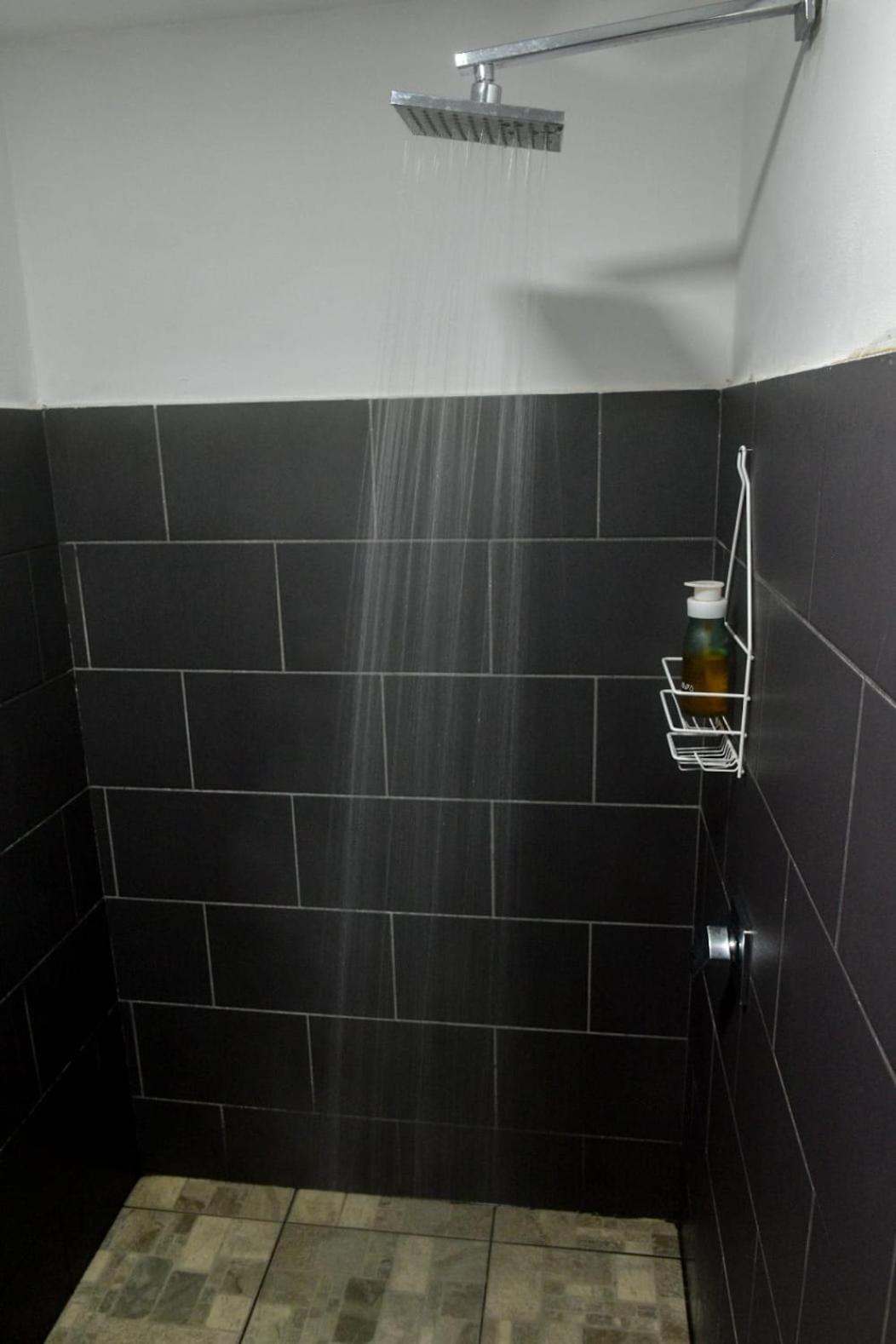 Epimoni Apartment Poas Bagian luar foto